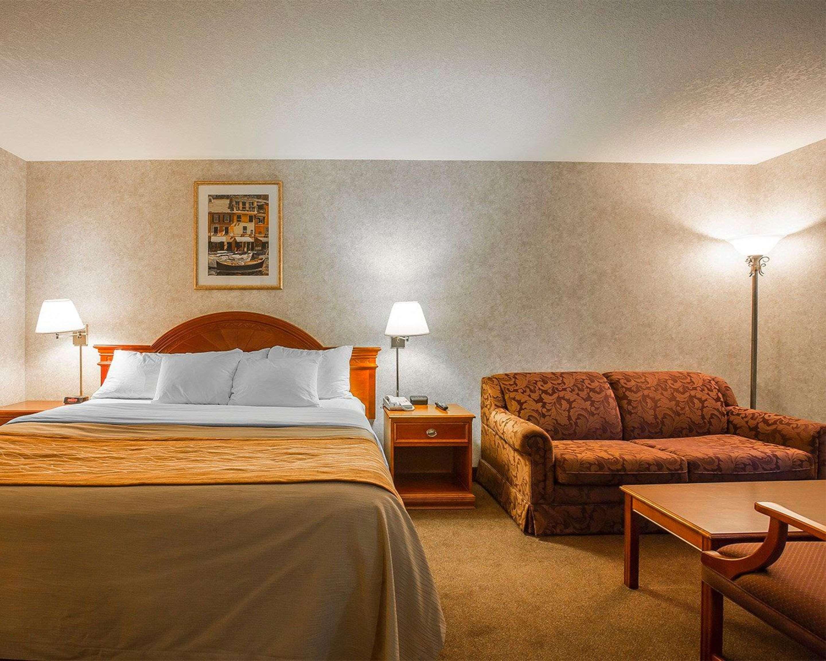 Comfort Inn Lethbridge Exterior foto