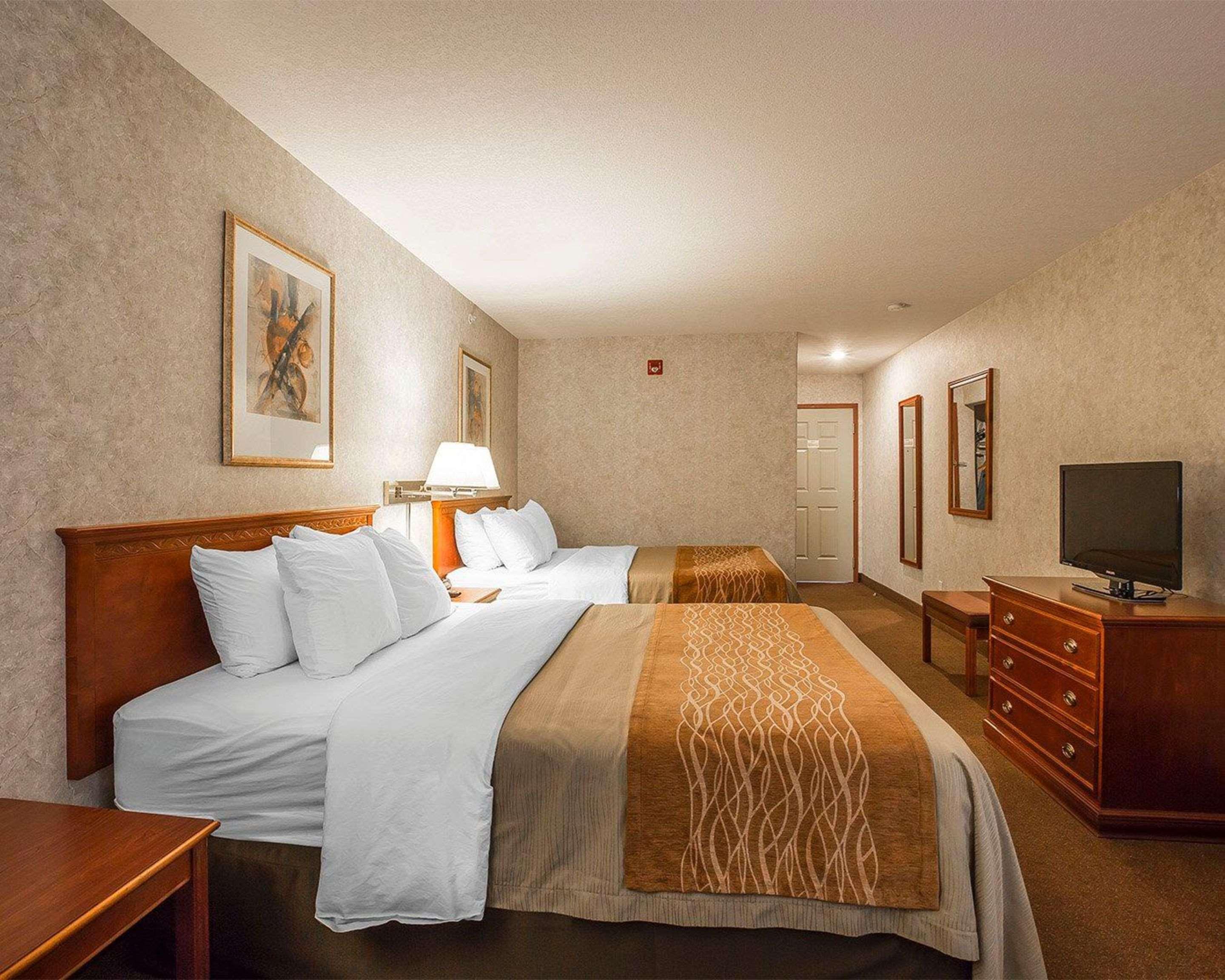 Comfort Inn Lethbridge Exterior foto