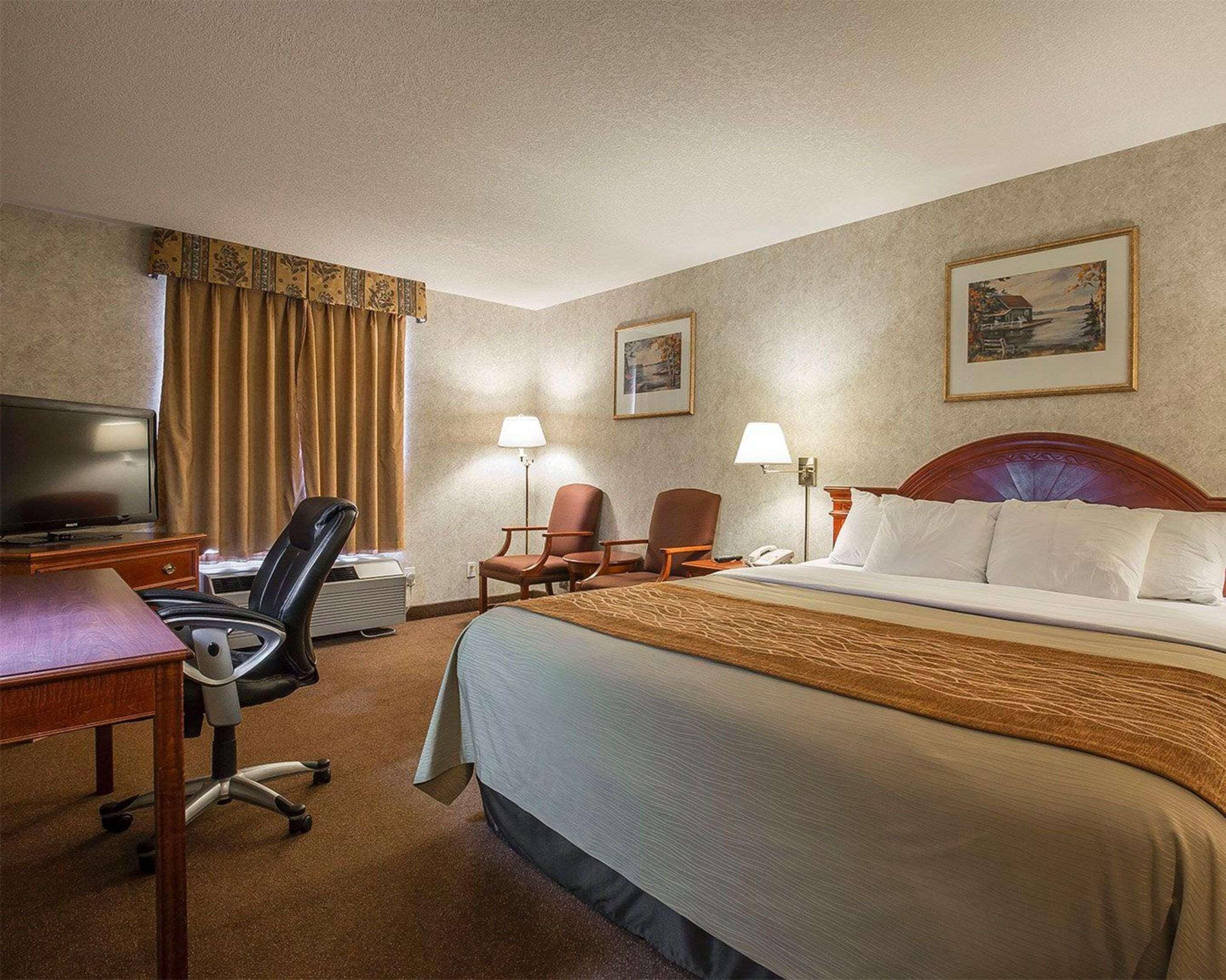 Comfort Inn Lethbridge Exterior foto