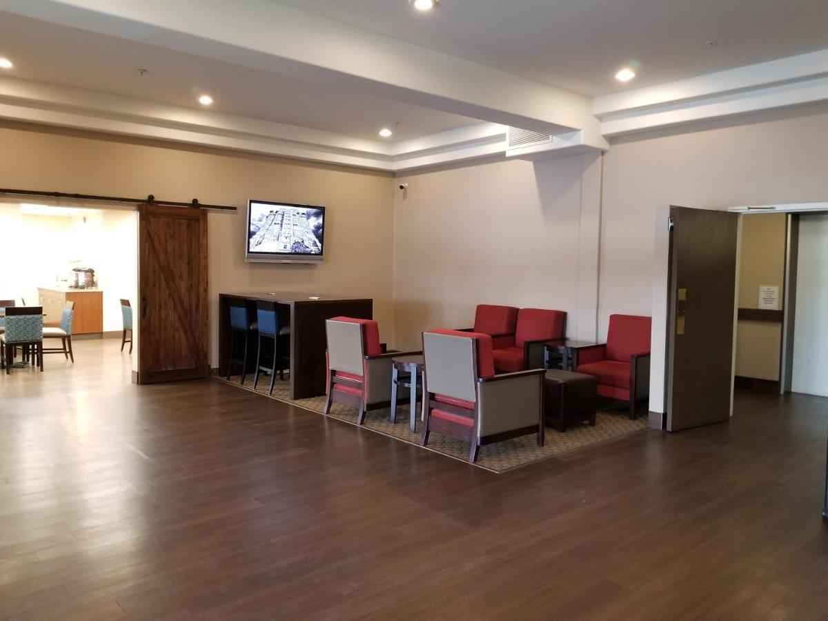 Comfort Inn Lethbridge Exterior foto